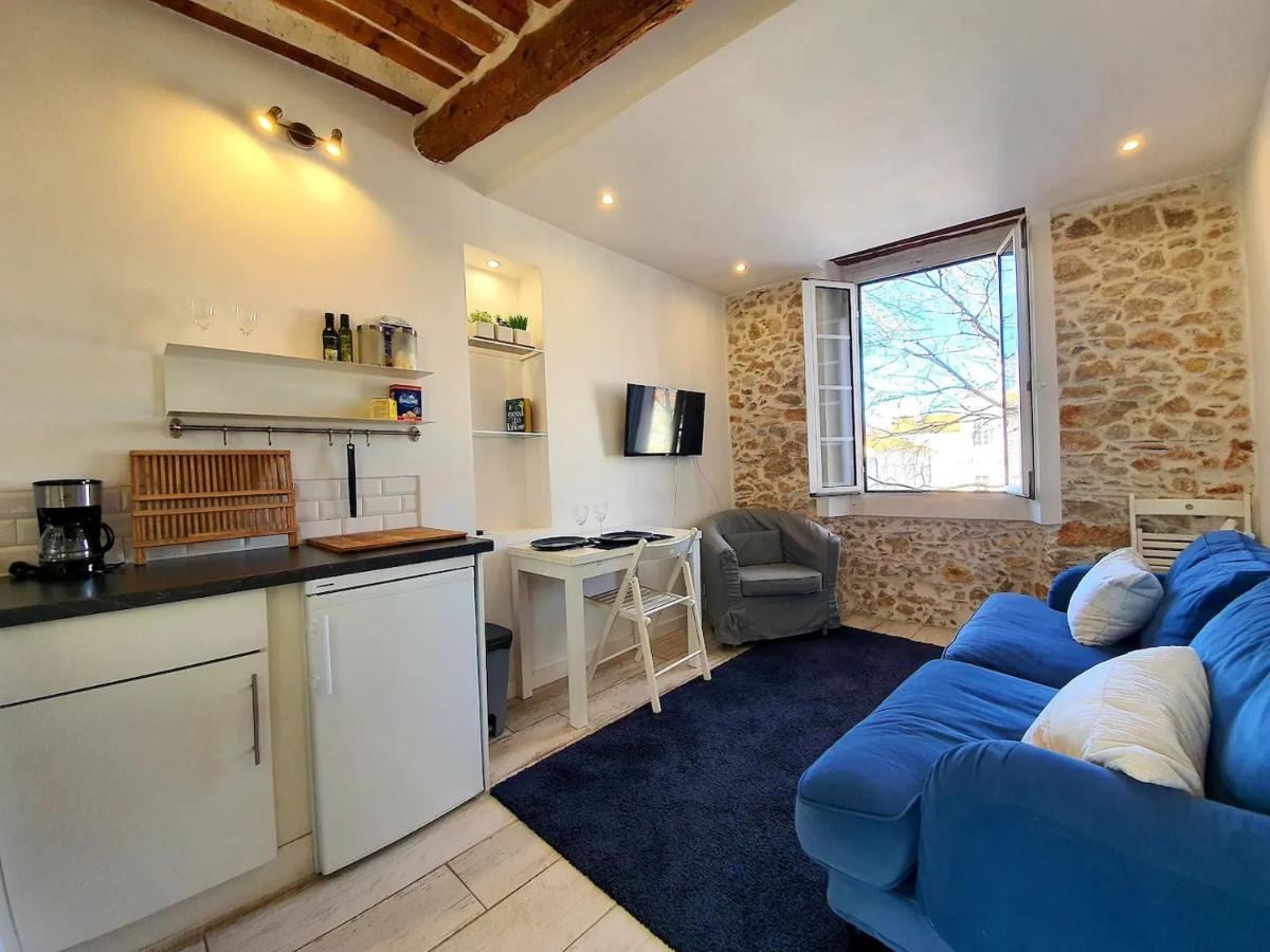Freshly Tastefully Renovated Apartments In Heart Of Old Антіб Екстер'єр фото