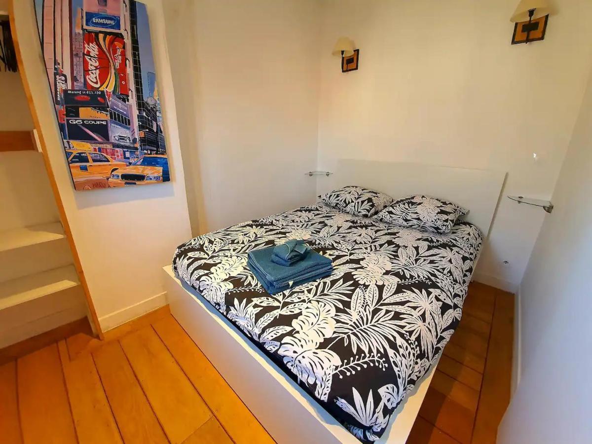Freshly Tastefully Renovated Apartments In Heart Of Old Антіб Екстер'єр фото